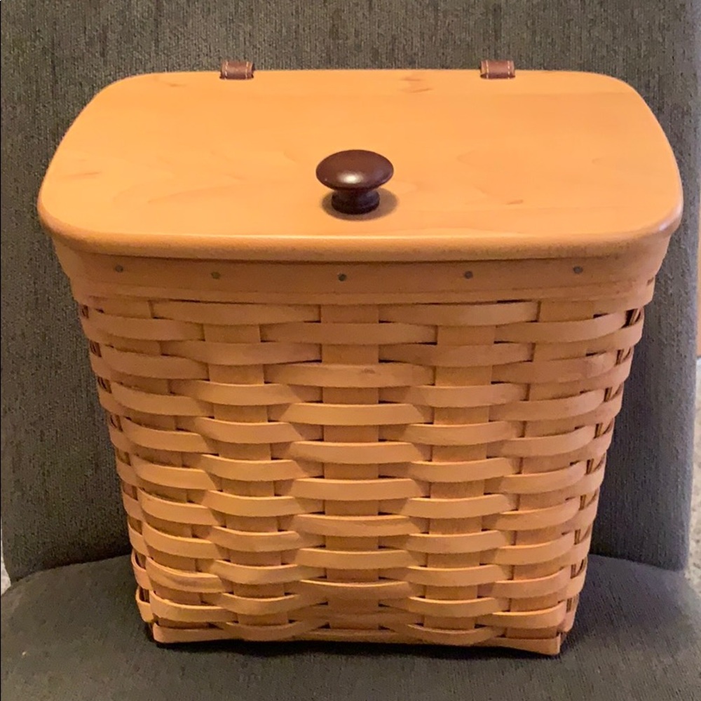 Longaberger mail basket
